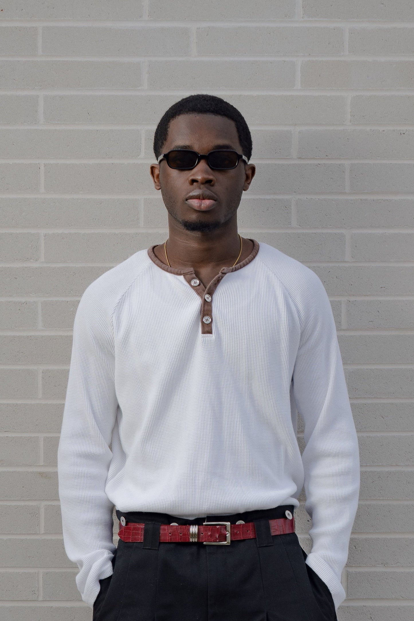 'JOHN' CONTRAST HENLEY LONGSLEEVE
