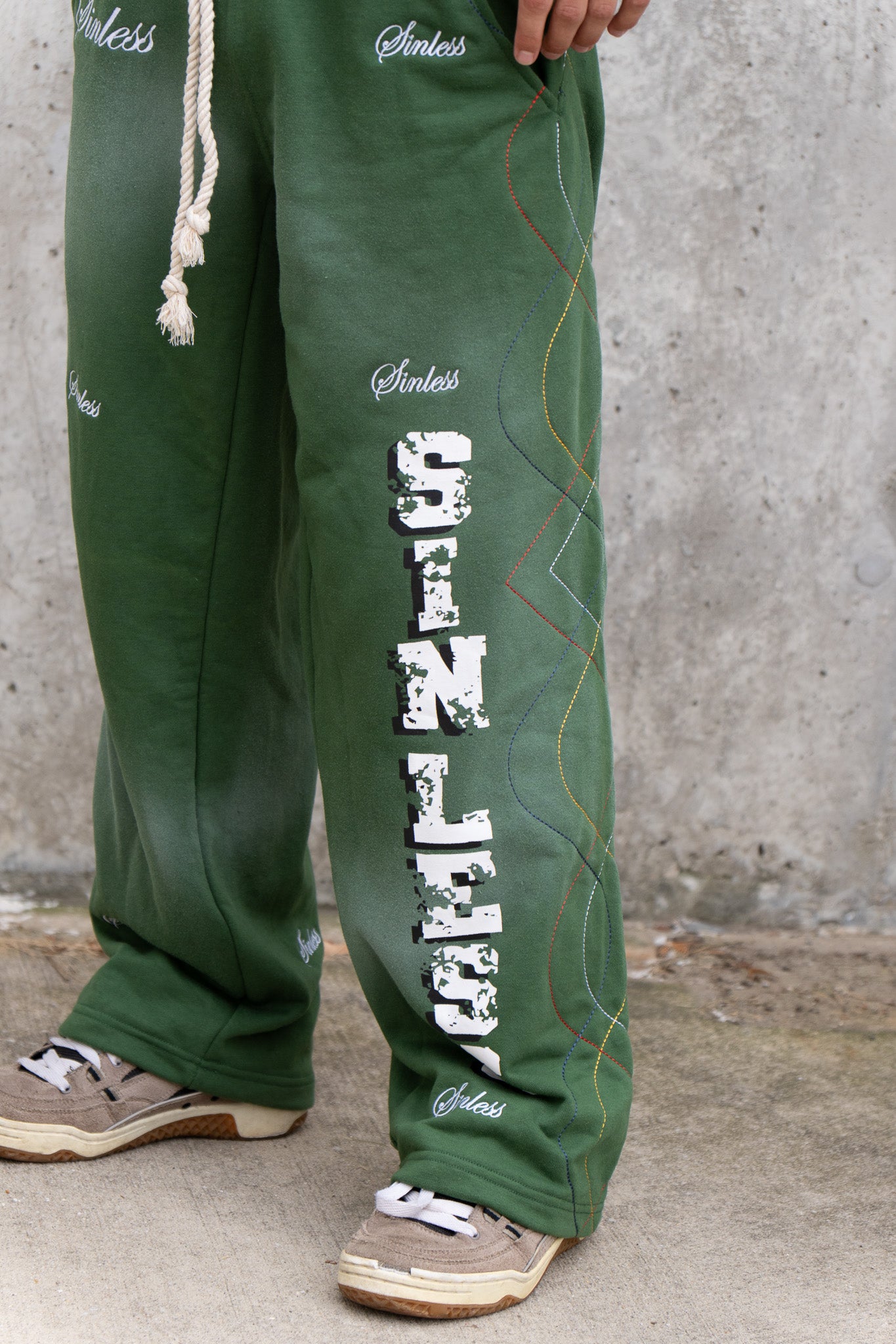 'SINLESS SIGNATURE' SWEATPANTS- GREEN